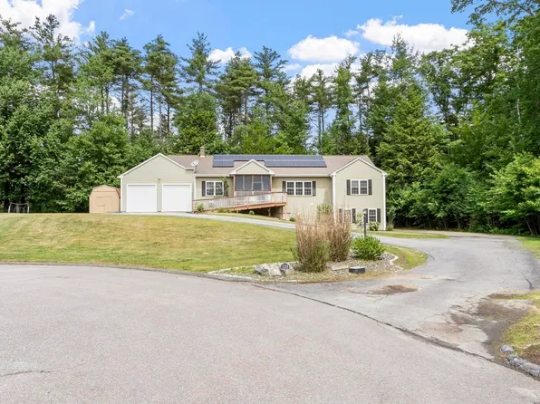 123 Laitinen Dr, Gardner, MA 01440