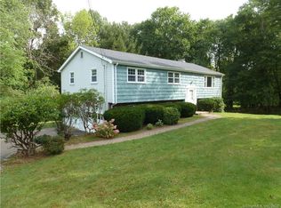63 Columbine Rd, Tolland, CT 06084