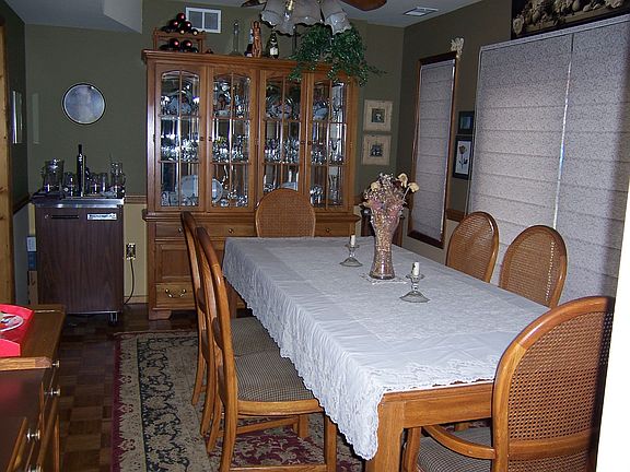 11x15 DINING ROOM
