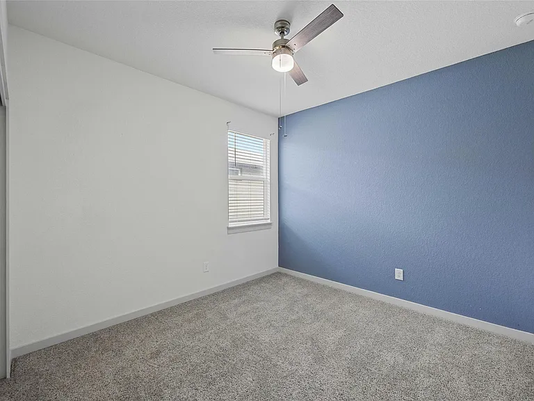 141 Parryi Cv — Photo 30