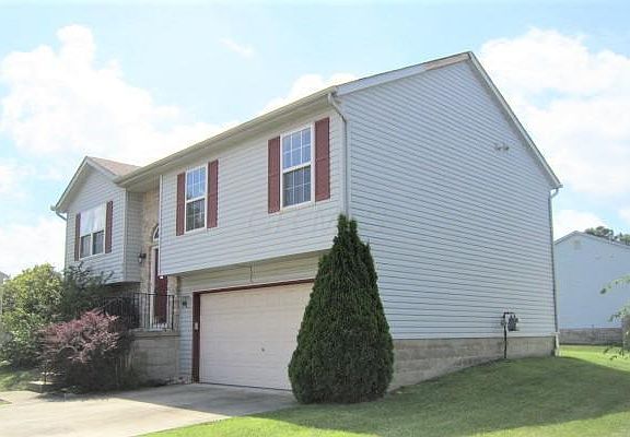 2nd image of 374 Grandlin Park Dr