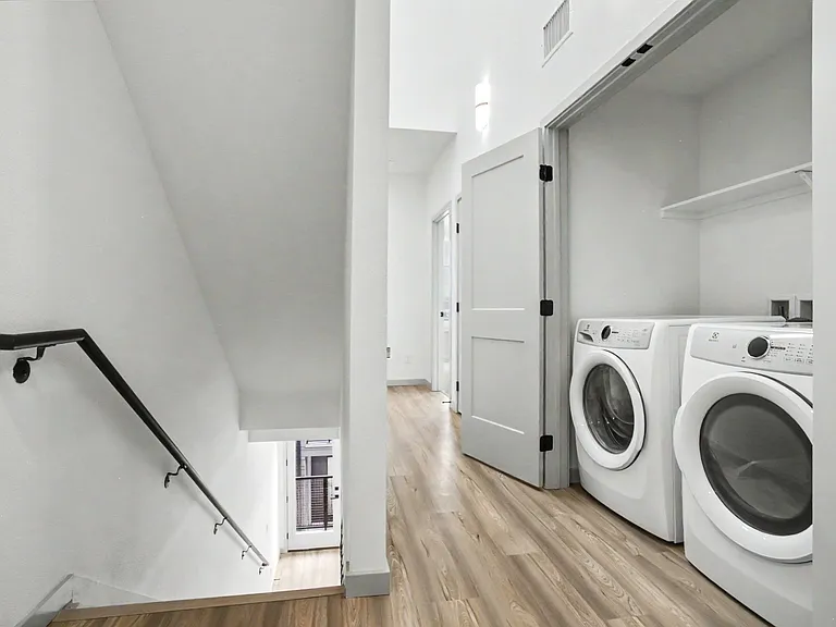 University Hills Townhomes — Photo 90