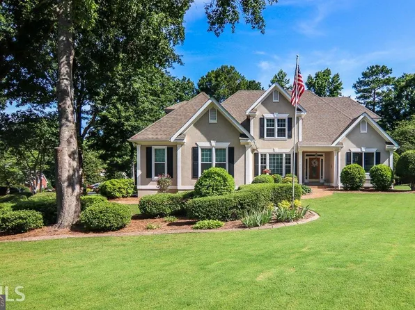 15 Trent Jones Ct, Newnan, GA 30265