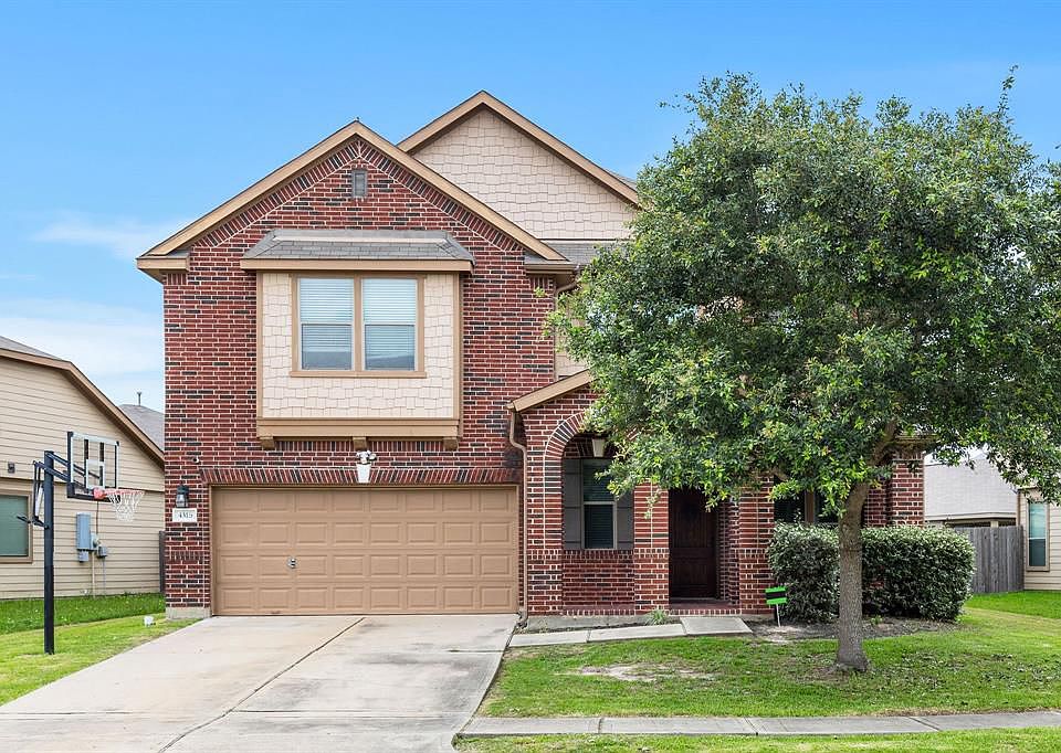 1st image of 4315 Foster Gardens Ln