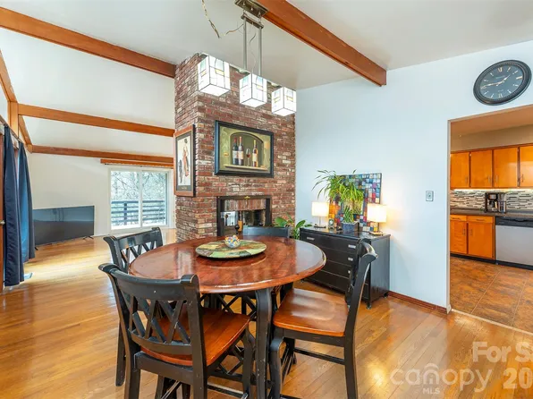 4 Stockwood Rd, Asheville, NC 28803