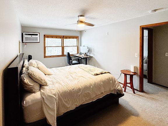 5th image of 2710 Dale St N #1-B201