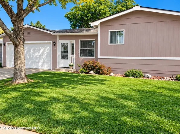 33 W Tamarack Cir, Parachute, CO 81635