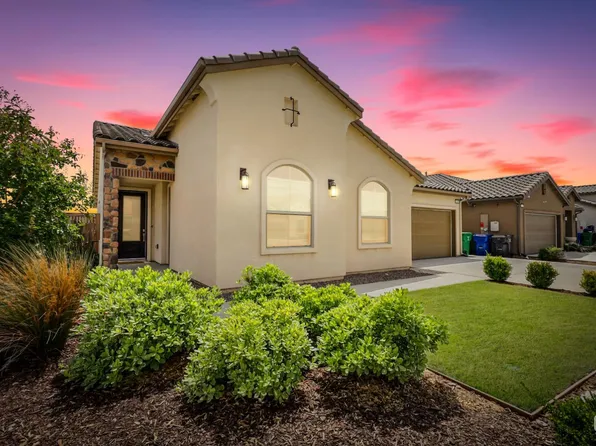 9211 Willow Terrace Dr, Shafter, CA 93263