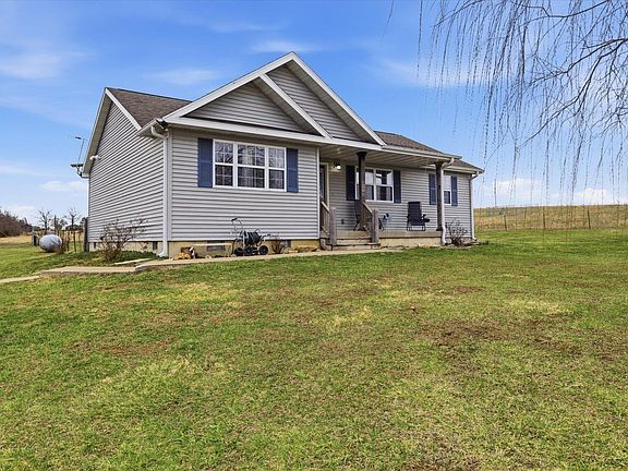 4th image of 1584 Mcintosh Road