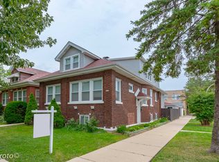 5059 W Nelson St, Chicago, IL 60641