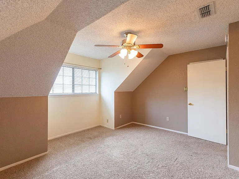 2250 Rim Rock Rd — Photo 42