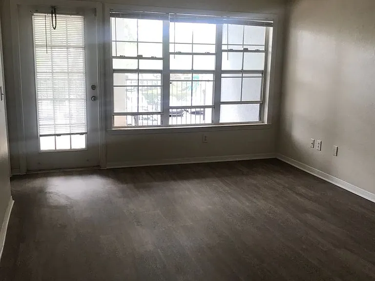 3621 Conroy Rd — Photo 3