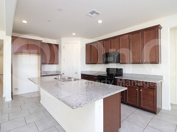 3rd image of 16090 W Shaw Butte Dr