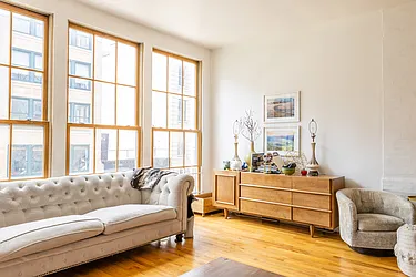 Rented by Smart City Real Estate LLC