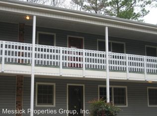 2890 J Carriage Dr, Winston Salem, NC 27106