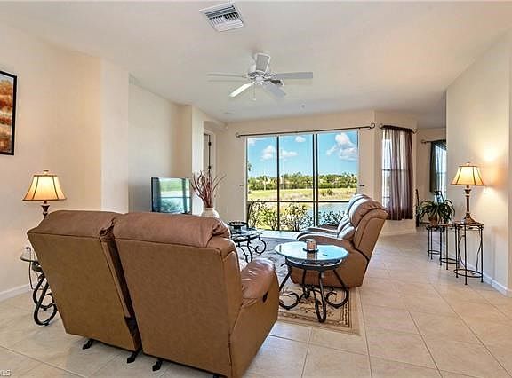 Wide open views to the lake and beyond.