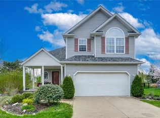 1340 Waterbury Dr, Medina, OH 44256