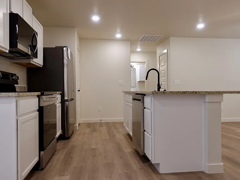 5917 Praline St — Photo 11