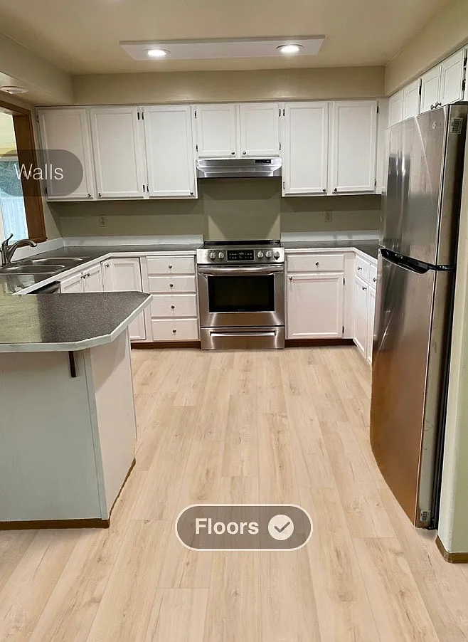 4 bed, 2.5 bath, 2200 sqft, $4,550 — Photo 3