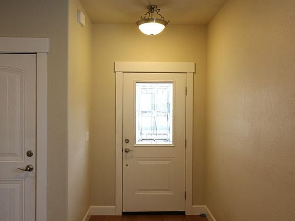 3rd image of 515 G St APT 241