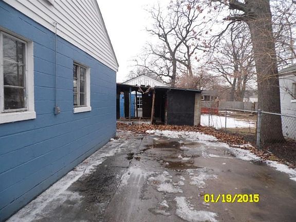 5th image of 2740 Howard St
