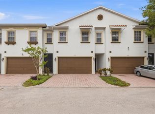 11516 Bellamar St, Temple Terrace, FL 33637