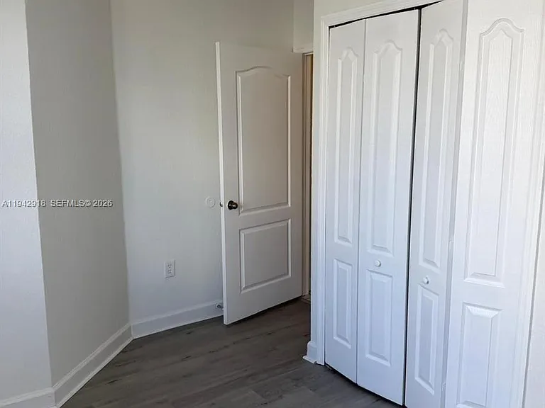 1656 SE 29th Ct #100 — Photo 11
