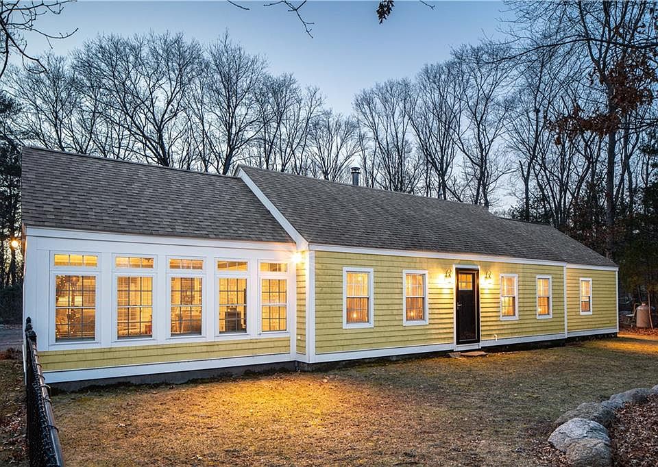 15 Victory Hwy, West Greenwich, RI 02817 Zillow