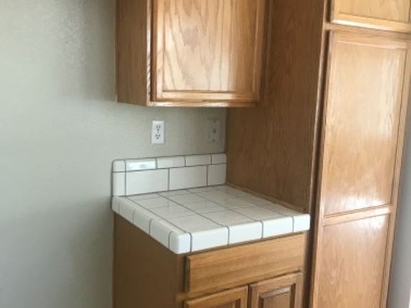 5th image of 5404 Silver Poplar Ln
