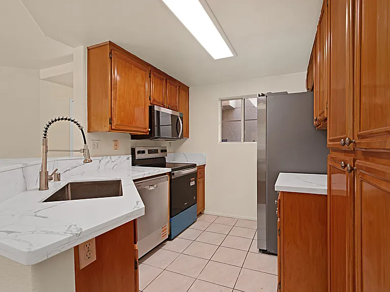 11235 Affinity Ct #68 — Photo 7