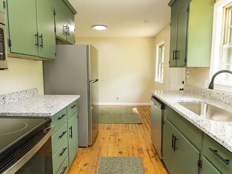 116 Centro St — Photo 8