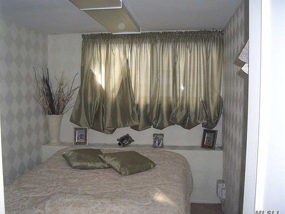 3rd image of 1544 215th St