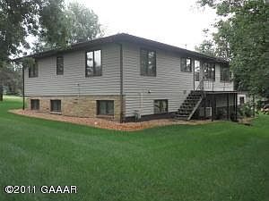 3rd image of 118 Country Club Hts NW