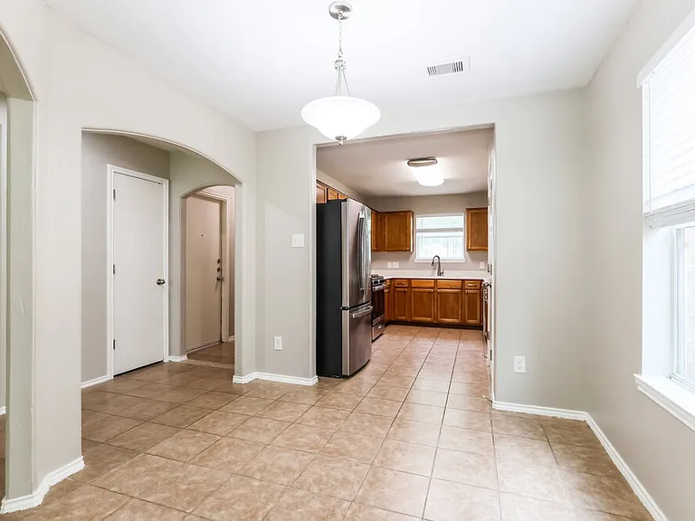 10005 Sterling Place Dr — Photo 7
