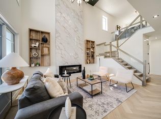 7027 177th Ave NW, Edmonton, AB T5Z0V9