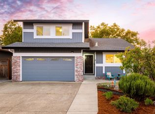 1116 Hailey Court, Rohnert Park, CA 94928