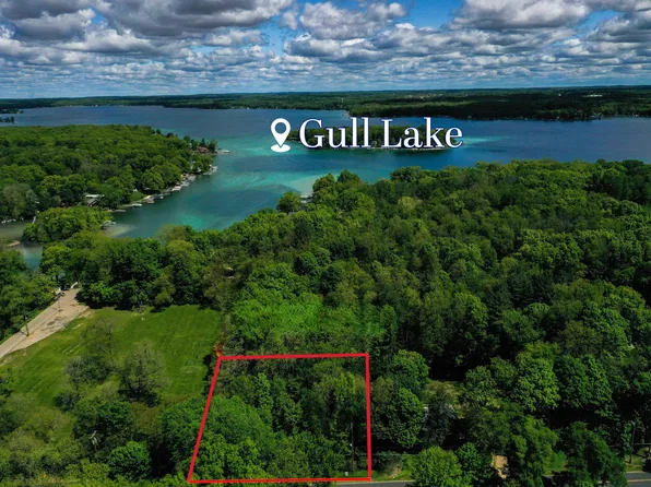 11825 E D Ave, Richland, MI 49083