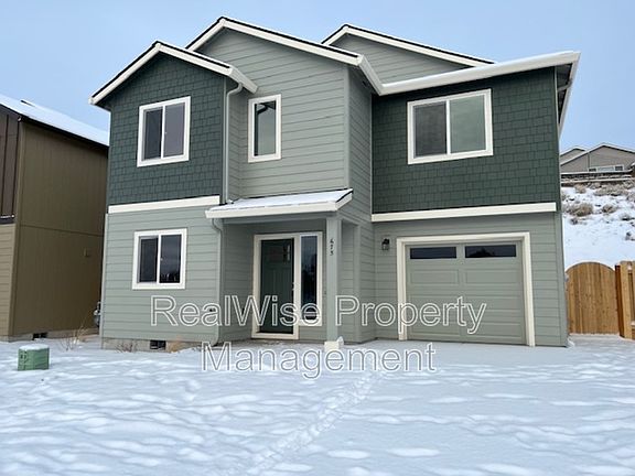 2nd image of 675 NE Brookstone Dr