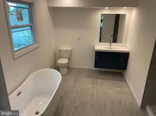 351 Pughtown Rd, Spring City, PA 19475