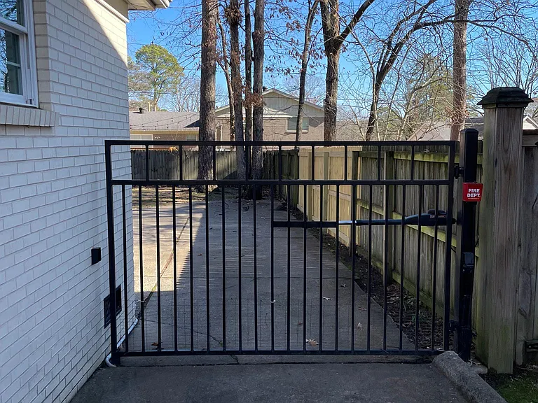 21 Colony Rd — Photo 18