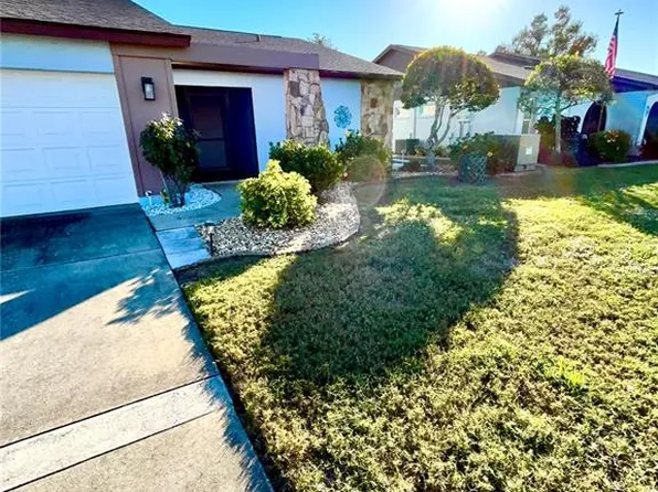 209 Persimmon St, Englewood, FL 34223