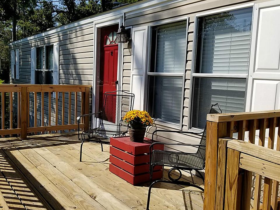 1st image of 25251 Ashley Dr
