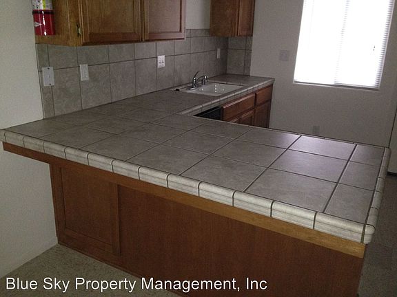 5th image of 2130 W Lark Ave