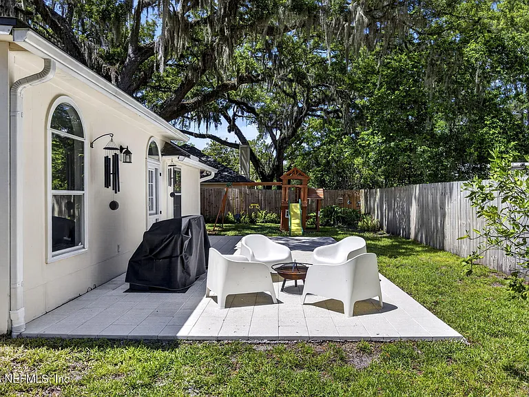 9515 Broken Oak Blvd — Photo 29
