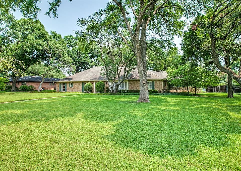 1st image of 13640 Sprucewood Dr