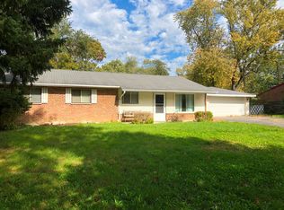 120 W Briarcliff Rd, Bolingbrook, IL 60440