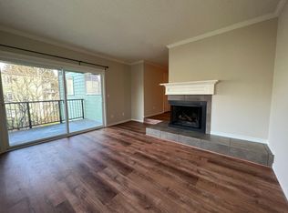 13011 E Gibson Rd APT P328, Everett, WA 98204