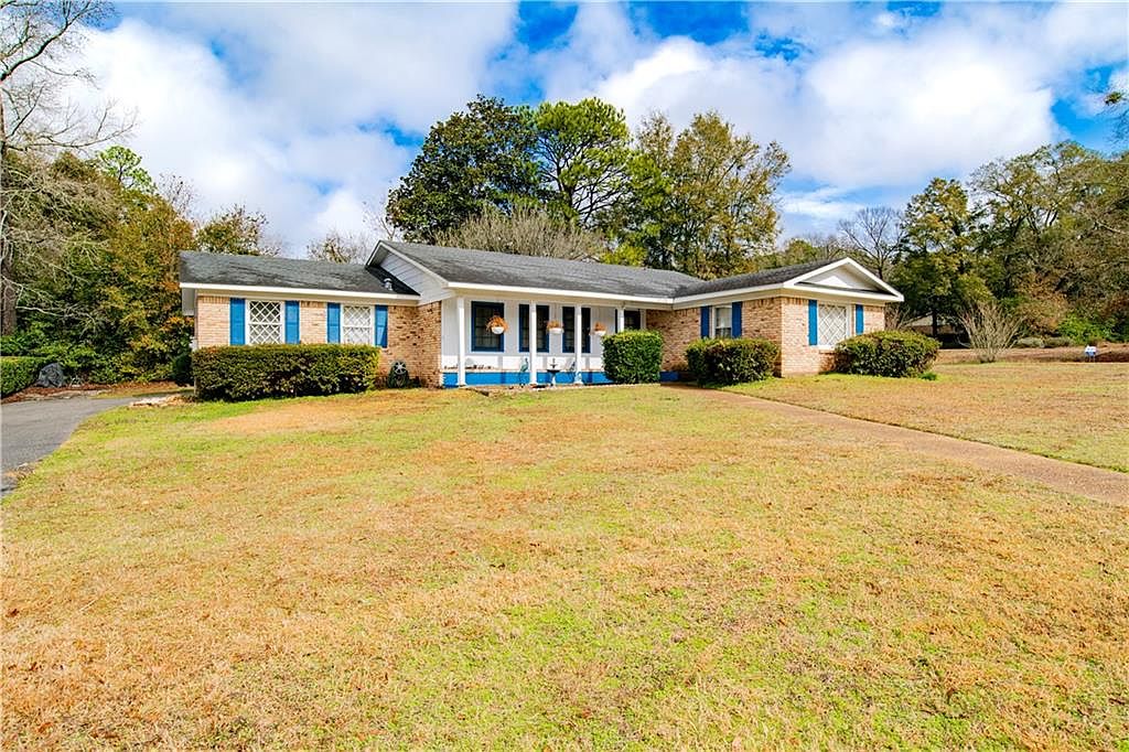 2508 Royal Carriage Dr, Mobile, AL 36695 | MLS #7330427 | Zillow