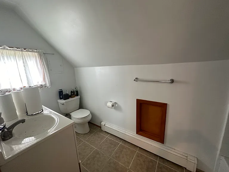 297 Bacon St #3 — Photo 13