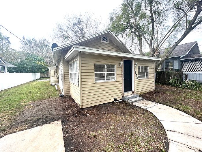 1st image of 1320 Cloverlawn Ave